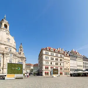 4* Lägenhetshotell Neumarkt